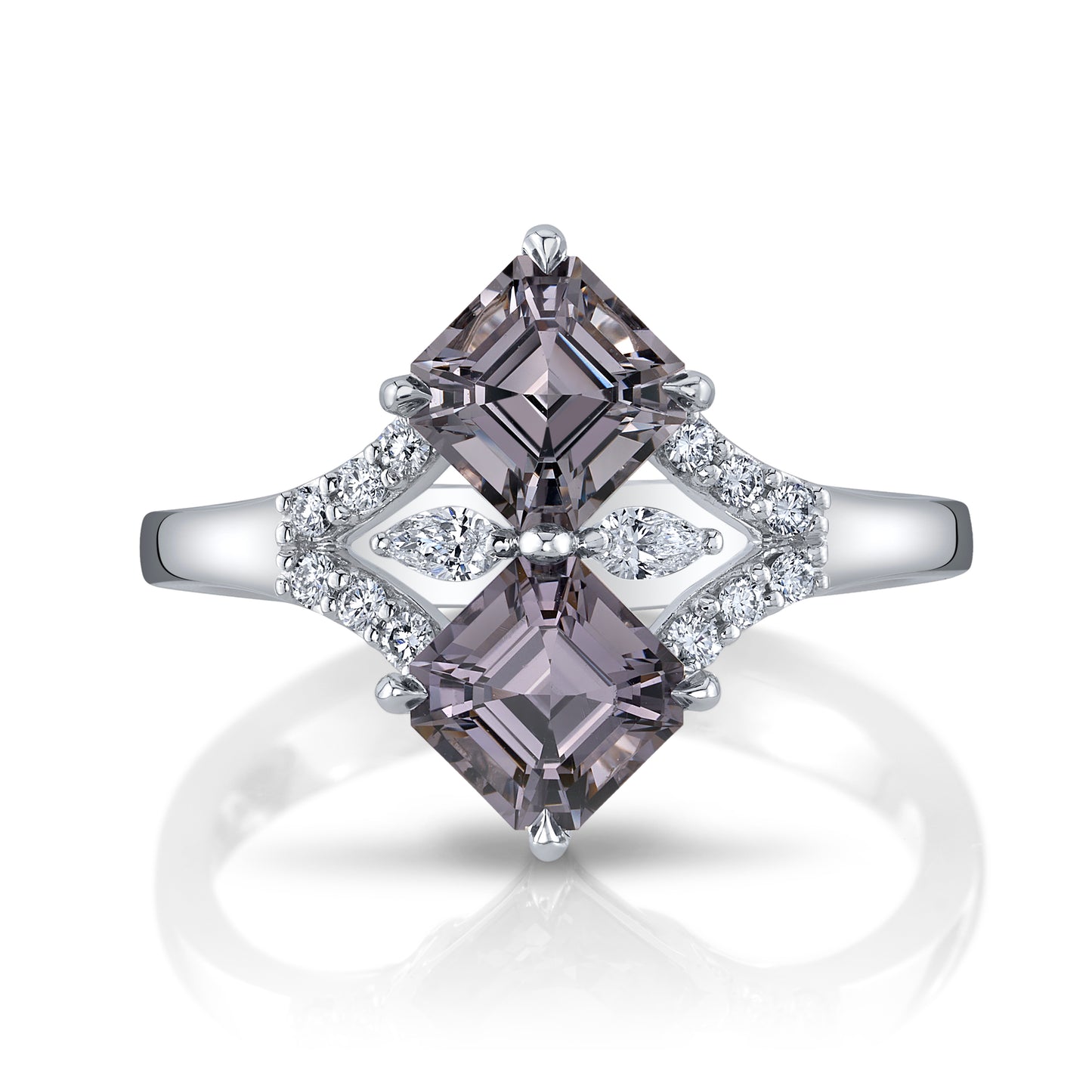 Untreated Grey Spinel Ring